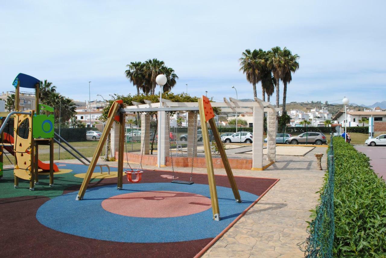 Apartamentos Laguna Beach Торокс Екстериор снимка